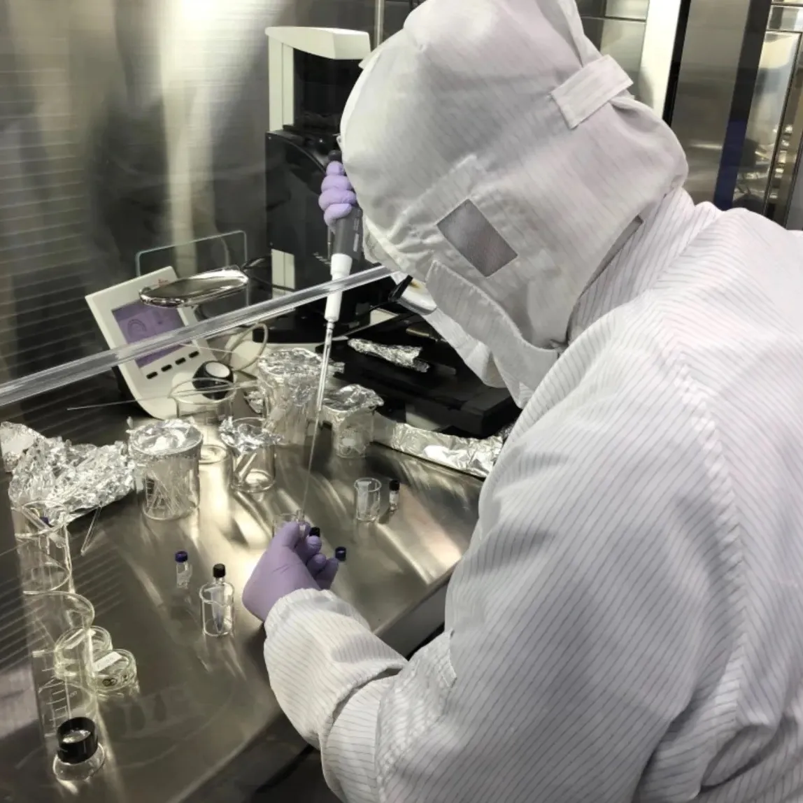 Solvent extractions of the Ryugu samples on a clean bench (ISO6, Class 100) inside a clean room (ISO5, Class 1000) performed by Hiroshi Naraoka at Kyushu University in Japan.