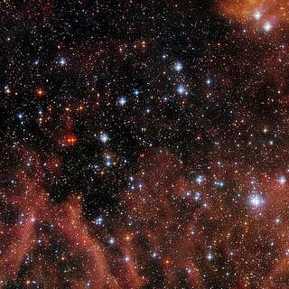 Hubble Views a Cloud-Filled, Starry Scene