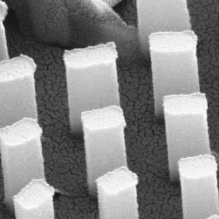 Image of a new metasurface material developed by Harvard researchers to develop new lightweight polarimeters.
