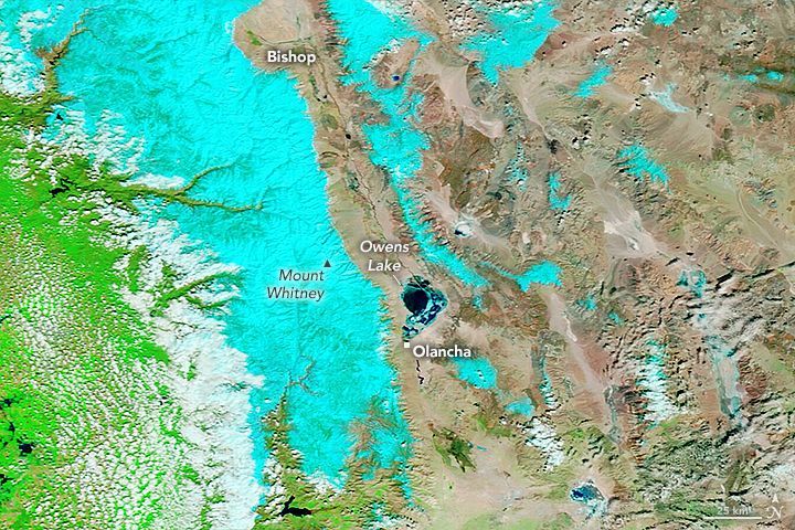 False-color Terra satellite image of Owens Lake