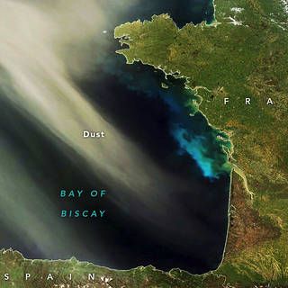 This image, acquired on April 8, 2011, with the Moderate Resolution Imaging Spectroradiometer (MODIS) instruments on NASA’s Terra satellite, shows Saharan dust over the Bay of Biscay.